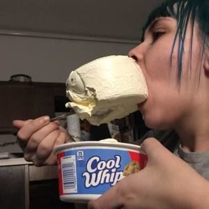 Meet your Posher, Isabelle